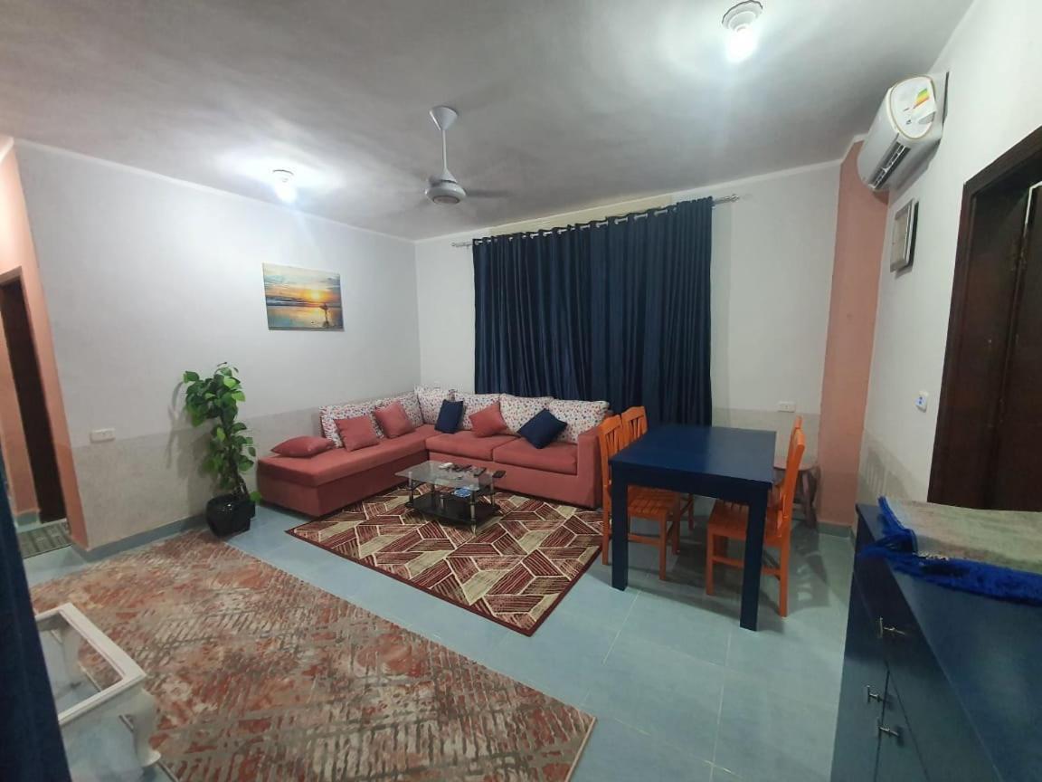 Apartament Abeer 3 *